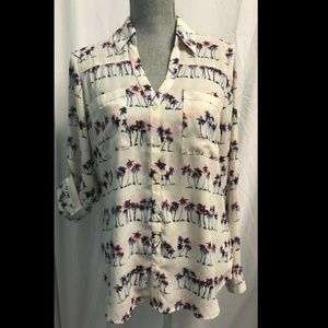 Express Medium Palm Tree Portofino Shirt Top